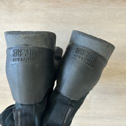 Converse Black Boots 