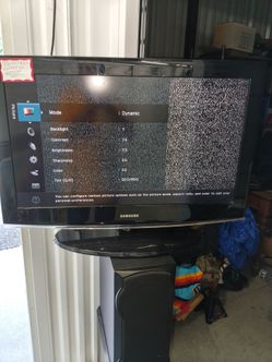 FLAT SCREEN TV