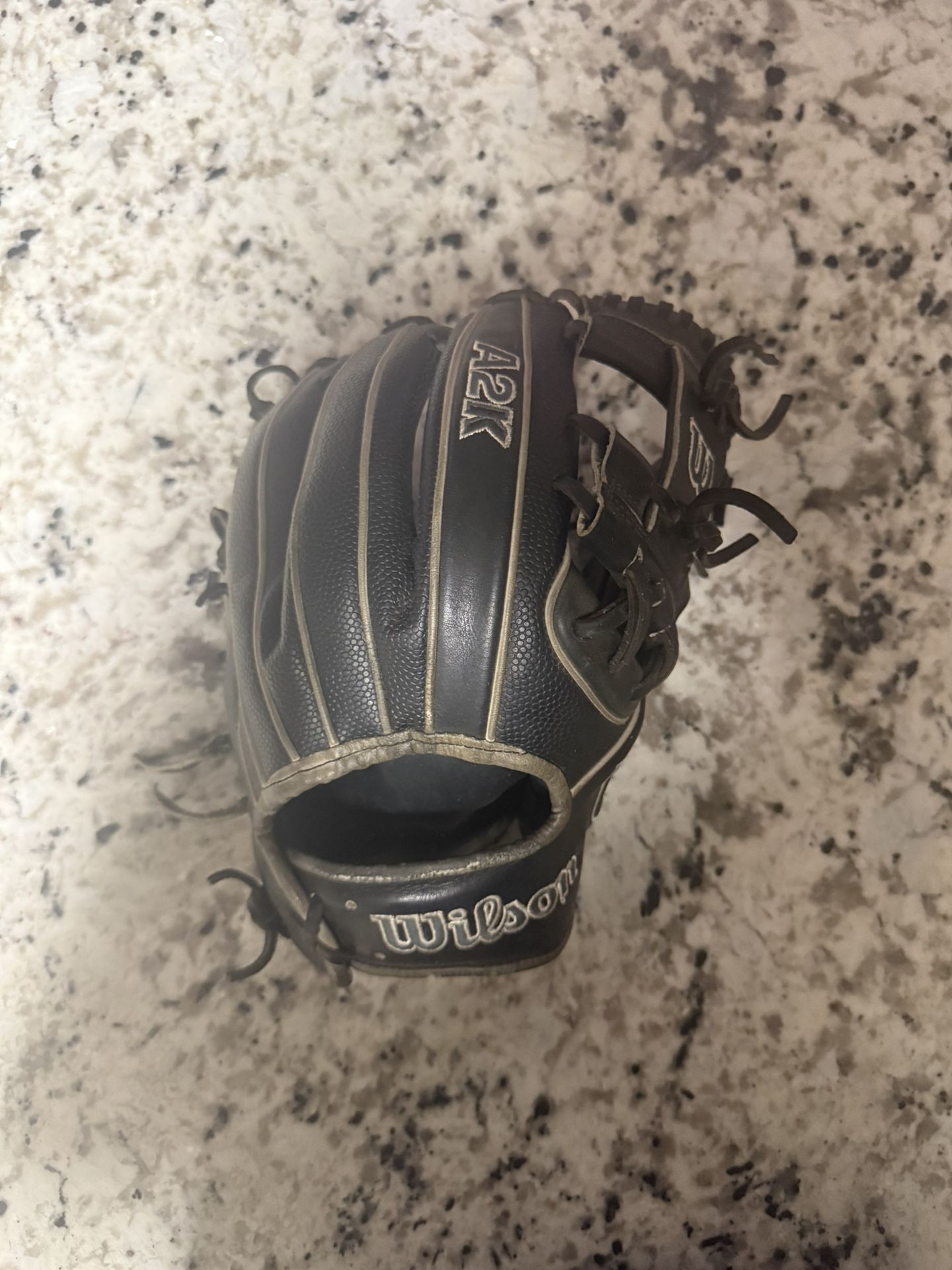 A2K Baseball Glove