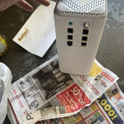 CGM4981COM is the model number for the Xfinity xFi Gateway Router XB8-T