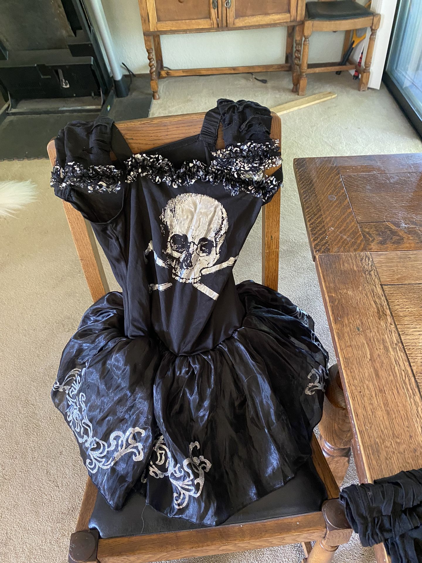 Girl’s XL (12-14) Halloween Costume