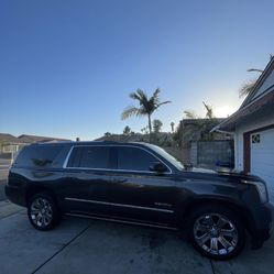 2016 GMC Yukon Denali 