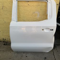 2020-2022 Chevy Silverado Left Rear Door