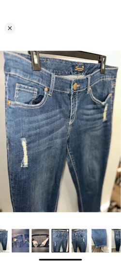 Seven7 Women’s Distressed Skinny Jeans