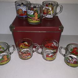 Vintage McDonalds Garfield Collectible Glass Mugs