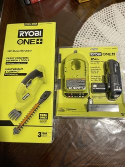 Ryobi shear/shrubber And Battery kit