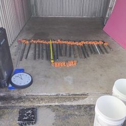 25 Pony Bar Clamps And 9 Extra Clamps All Work Like New