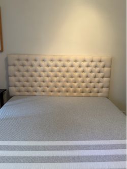 Queen bed