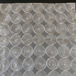 Beautiful Pale Gold Table Mats And Runner