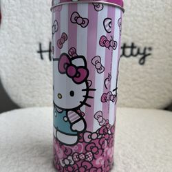 Hello Kitty Straw Container 