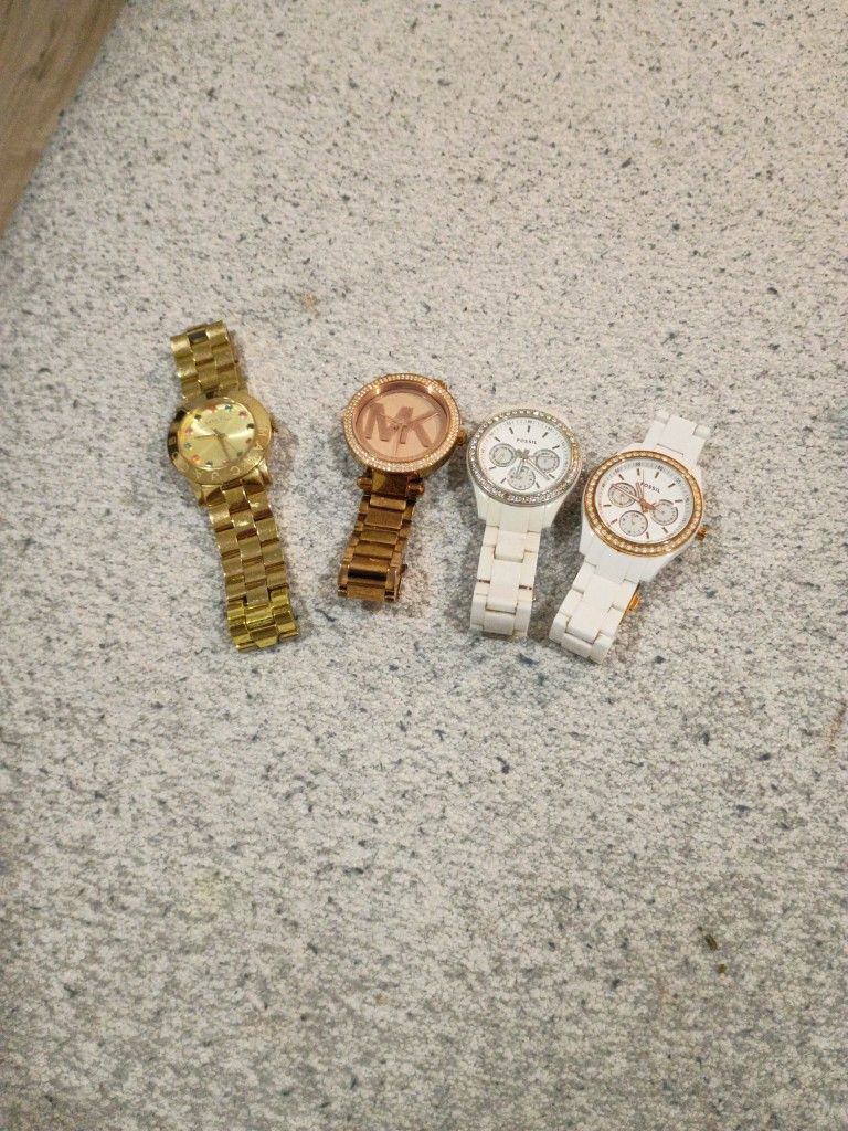 The Watches Are Female Two Of Them Fossil One Is A Marc Jacob And Michael Kors Needs A Pin No Big Deal They All Have Normal Wear Hardly None And All O