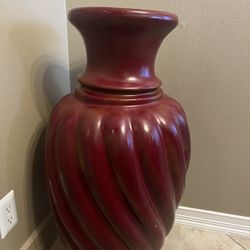 Medium/Large Clay Burgundy Planter Indoor or outdoor