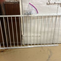 Fixed Baby Gate, 36.5-61.5” Wide