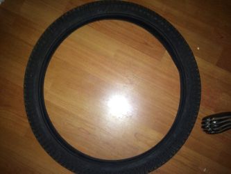 2 20in tires