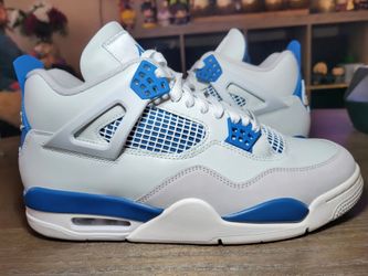 JORDAN 4 RETRO 'MILITARY BLUE' (2024)