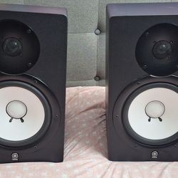 YAMAHA  HS80M    Studio Speakers