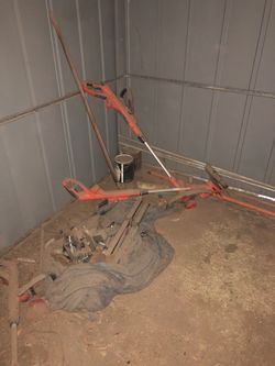 4-5 weedwackers used
