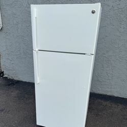 Household Refrigerator Fridge Freezer Great For Garage