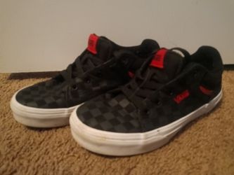 Boys vans size 2.5