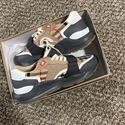 Burberry Shoes For Sale 