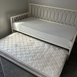 Bed for sell