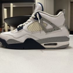 Jordan 4 Navy Blue Size 7 $95