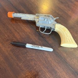 Vintage PONY BOY Western Cowboy Toy Cap Gunnn.,Diecast Metal