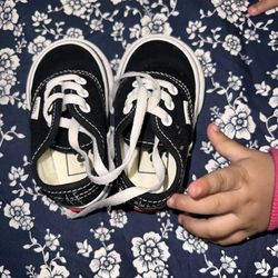 Size 3 top infant vans