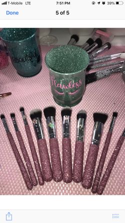 Glitter brushes