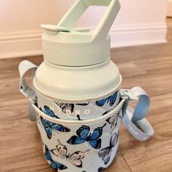 Hydro Half Gallon Jug w/ Strap