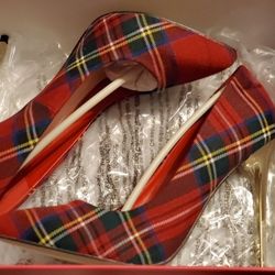 Shoe Dazzle Christmas heels