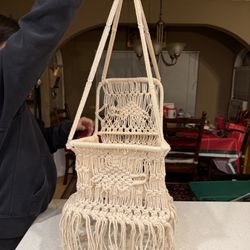 🌿 Vintage Macramé Hanging Plant Holder / Doll Chair Decor – Boho Style