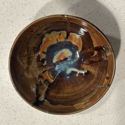 Ysabel Gray '05 Art Pottery Ceramic Bowl, Signed, 7" Diameter, 3" High