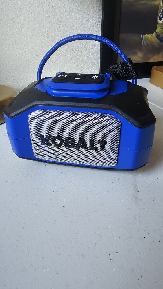 Kobalt 1-Speaker 5-Watt Portable Bluetooth Speaker New  (BATTERY NOT INCLUDED)
