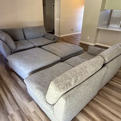 Massive Living Spaces Sectional