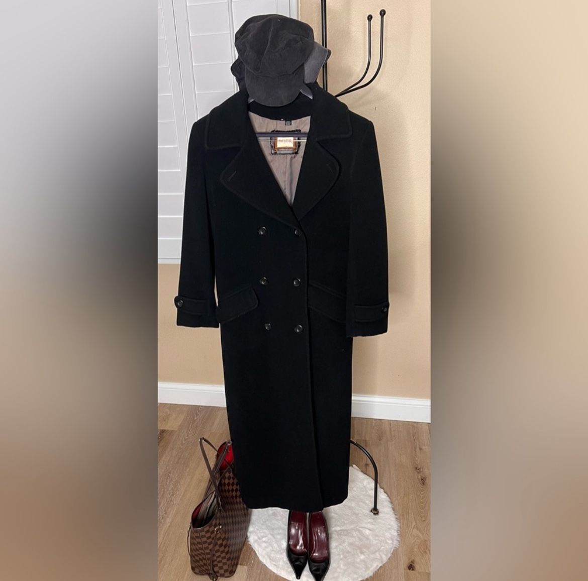 Vintage Lee Lipton Long wool double breasted long black coat size medium