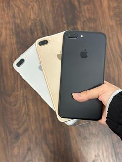 Unlocked iPhone 7 Plus 📱 – Compatible with All Carriers! Get Yours Today!