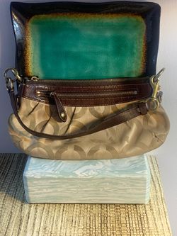 Coach Signature Canvas Shoulder Bag