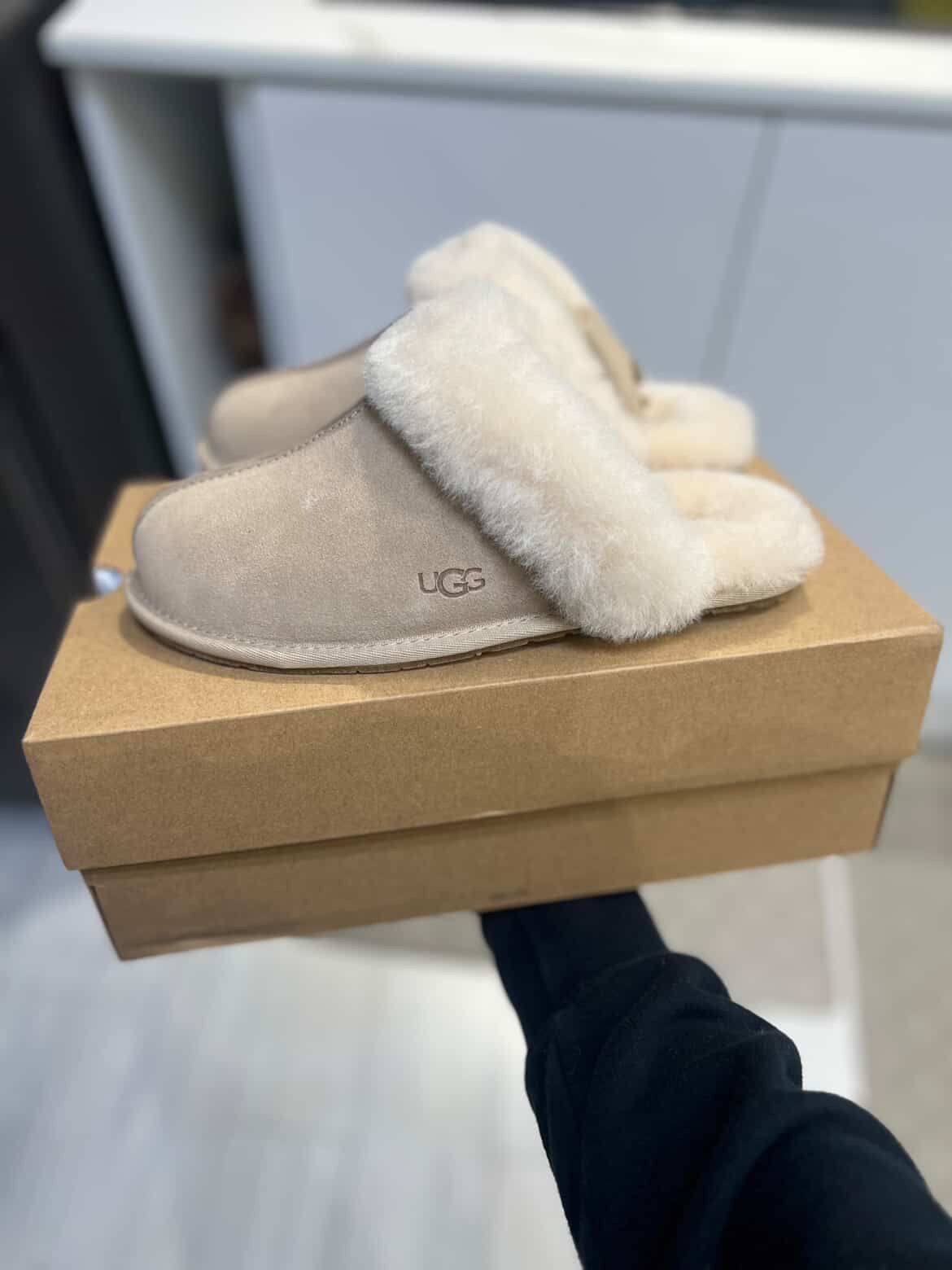 Ugg