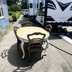 Table And Chairs 