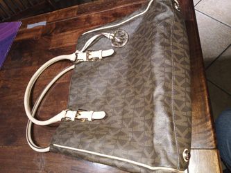 Original Michael kors brown purse in good condition