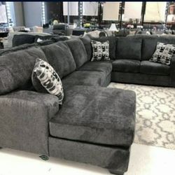 U SHAPED SECTIONAL COUCH By ASHLEY 