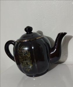 VINTAGE BROWN PORCELAIN - CERAMIC TEAPOT 8"×7"
