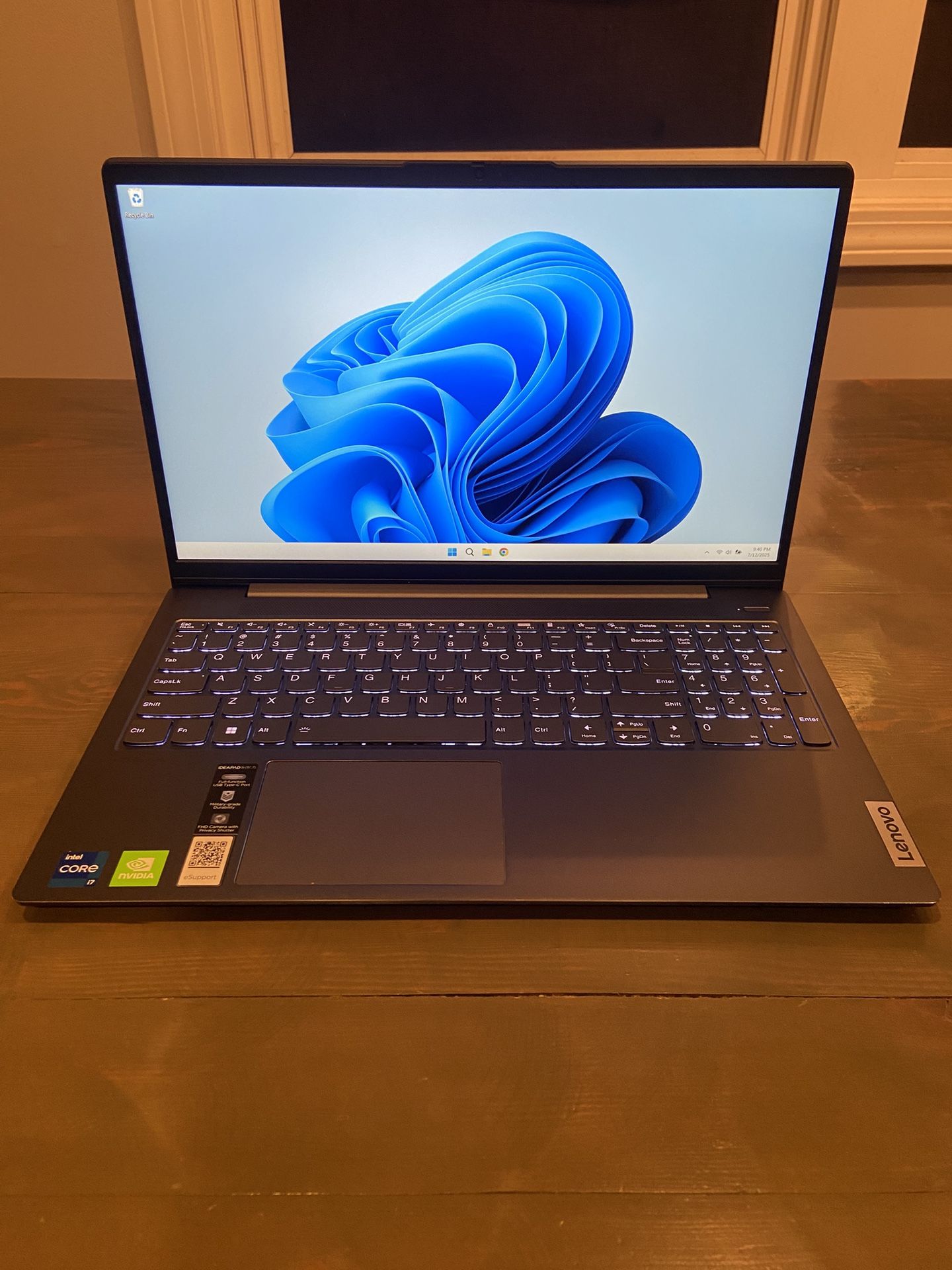 Lenovo IdeaPad 5i ā i7 12th Gen, 16GB RAM, 512GB SSD, Touchscreen, NVIDIA MX550