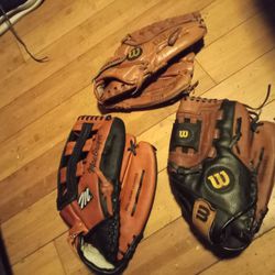Baseball/Softball Gloves For Sale