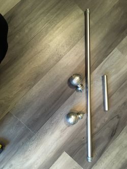 Shower curtain rod and ceiling mount