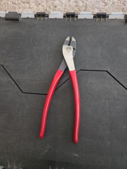 Mac Tools Insulated/Non Insulated Wire Cutter/Crimper Terminal Tool
