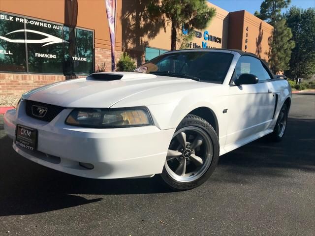 2001 Ford Mustang