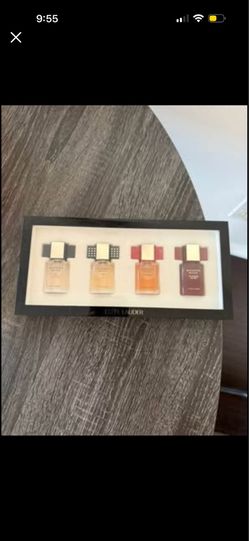 New ESTEE Lauder Modern Set Of 4 Sprays, first person that brings $60 firm ,cash now Costa Mesa