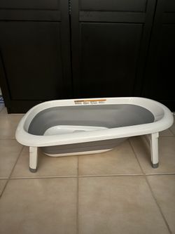 Collapsible Baby Bath